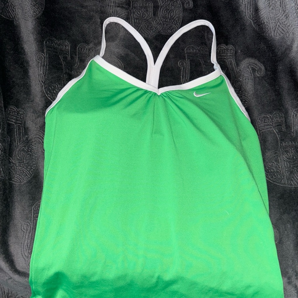 Nike Sport Shirt Green